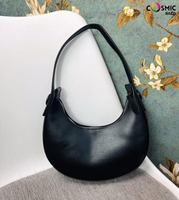 Solid Boat Bag Black Color - Image 1